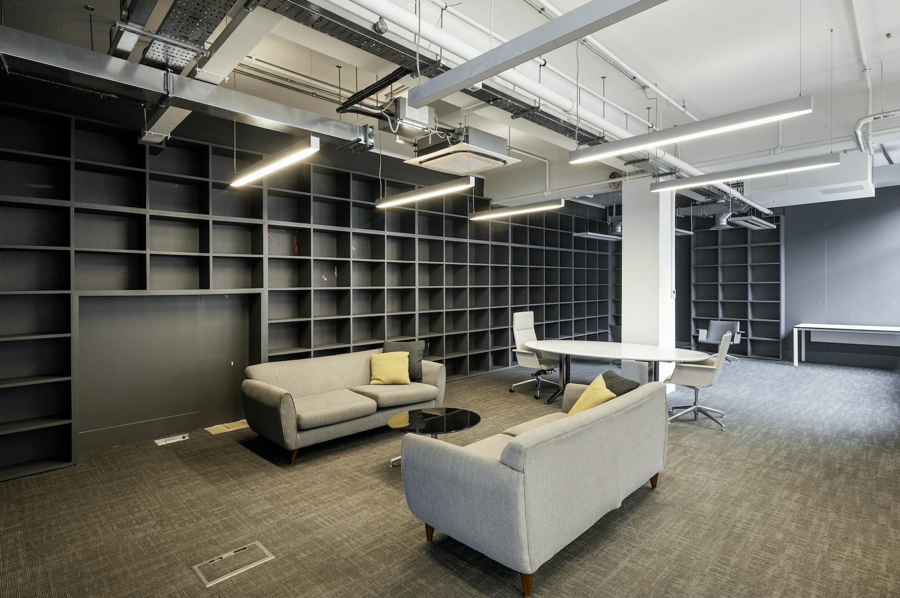 50 Eastcastle Street - Suite 20