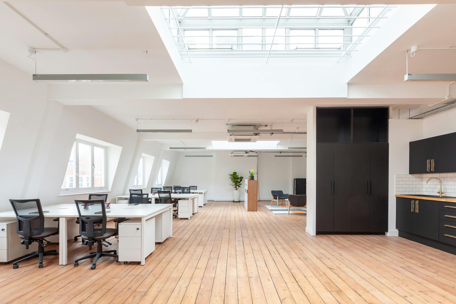 golderbrock house 4th floor