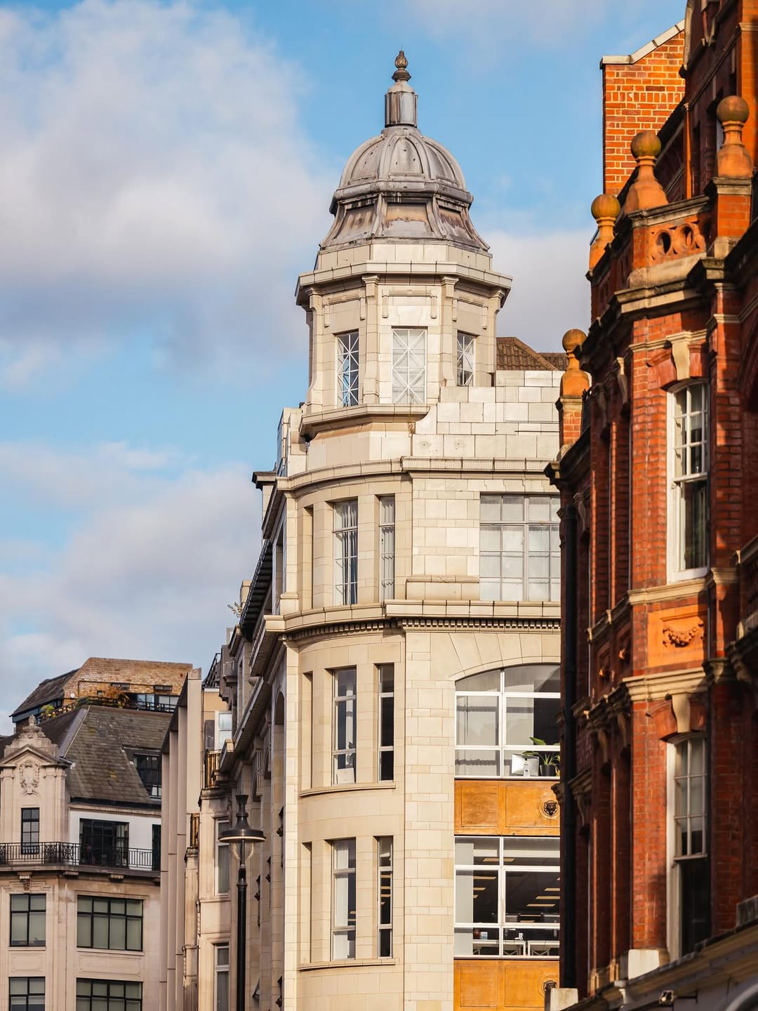 office buildings in fitzrovia, central london